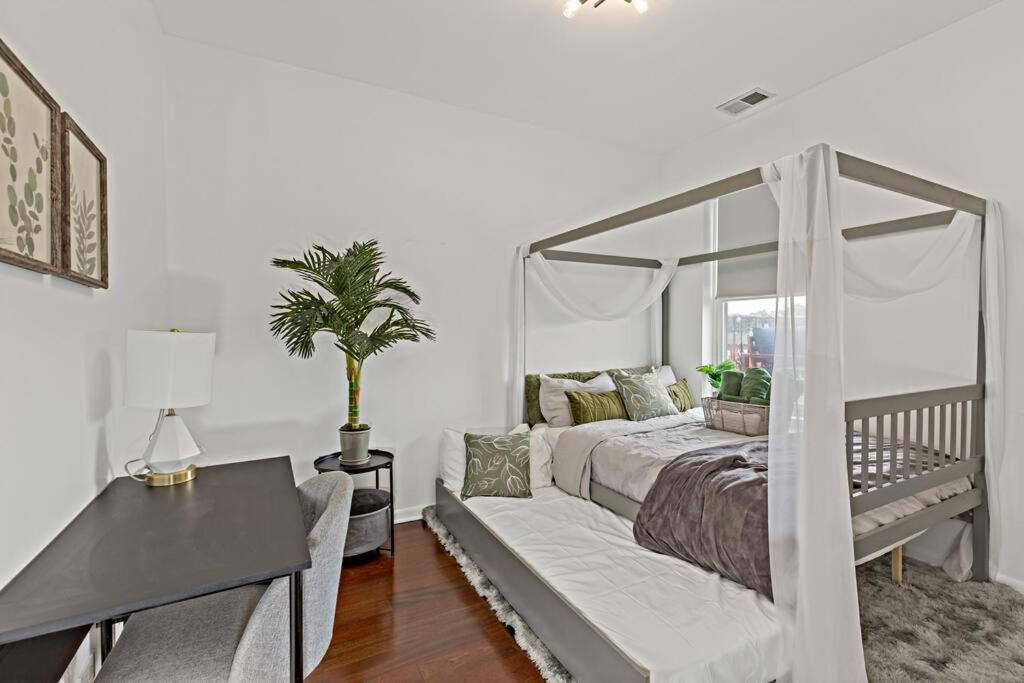 The Penthouse, Lux Stay Near Downtown, Uofc & Lake Chicago Exterior photo