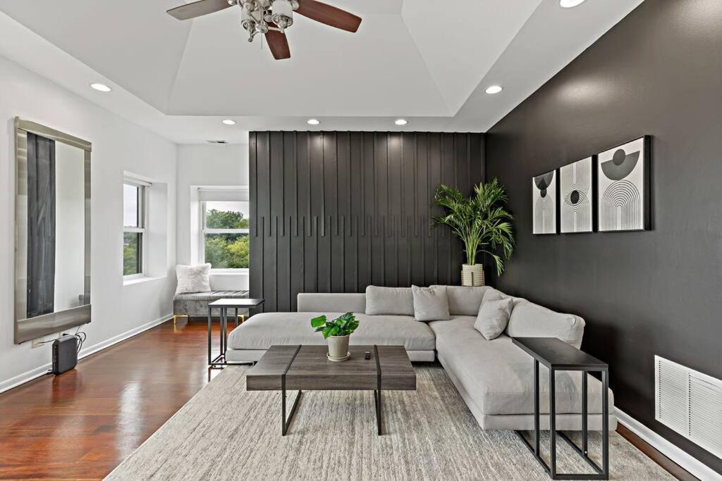 The Penthouse, Lux Stay Near Downtown, Uofc & Lake Chicago Exterior photo