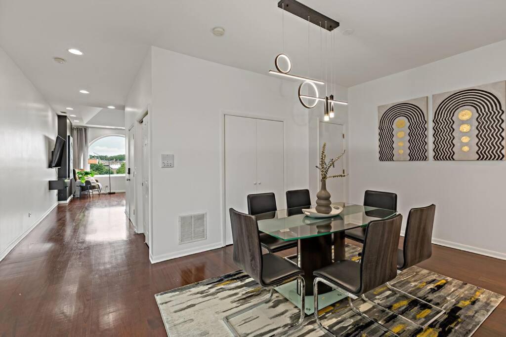 The Penthouse, Lux Stay Near Downtown, Uofc & Lake Chicago Exterior photo